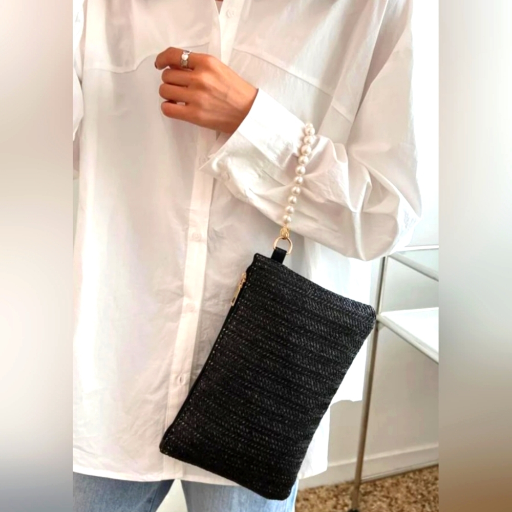 🩷 Super cute wristlet 🩷